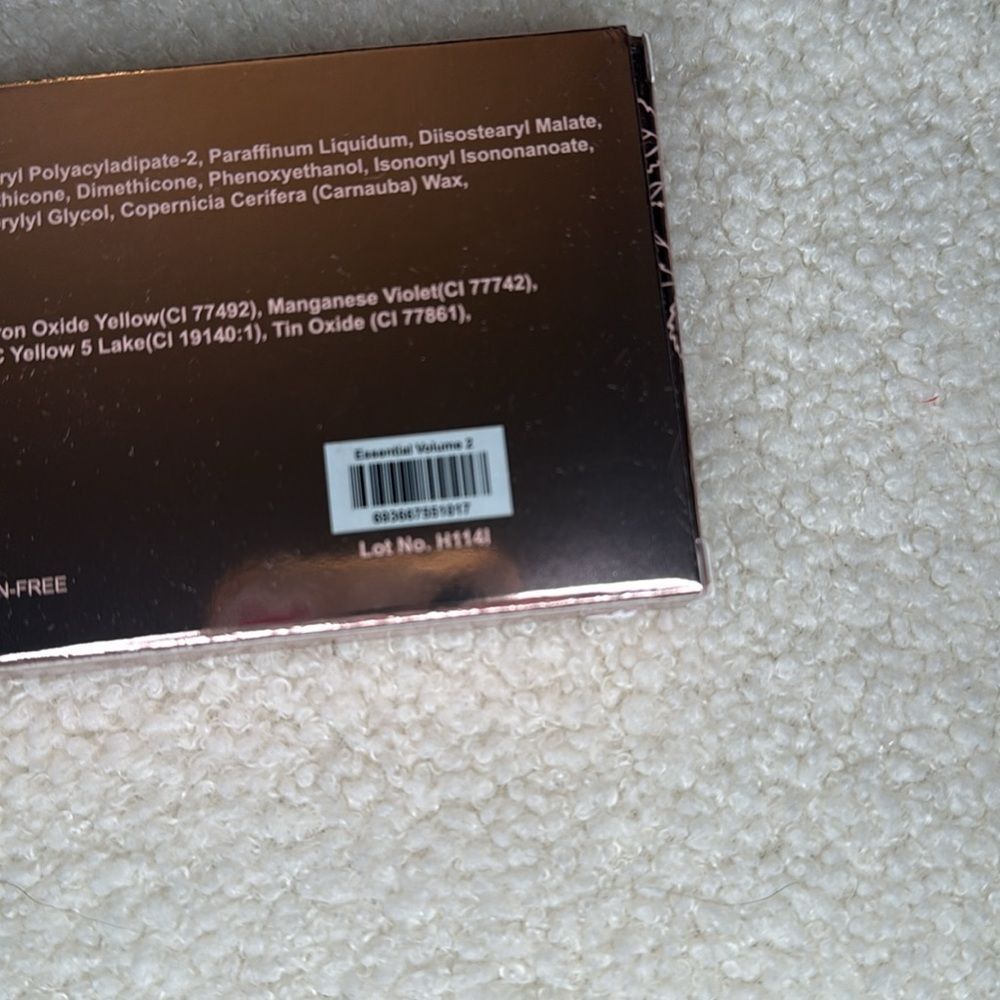 Girlactik Essential Eyeshadow Palette Vol 2 12 Shades Jewel Tone New - Picture 5 of 5